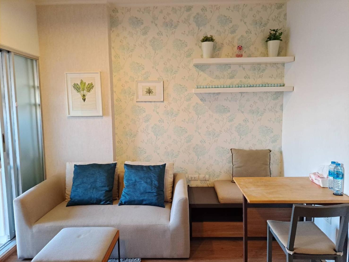 Apartment Delight In Bangkok