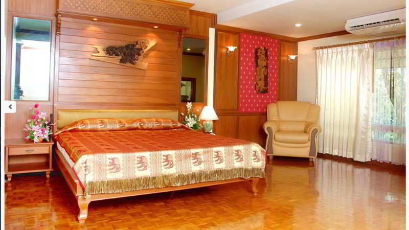 Royal Ivory Sukhumvit Nana Khách sạn Bangkok
