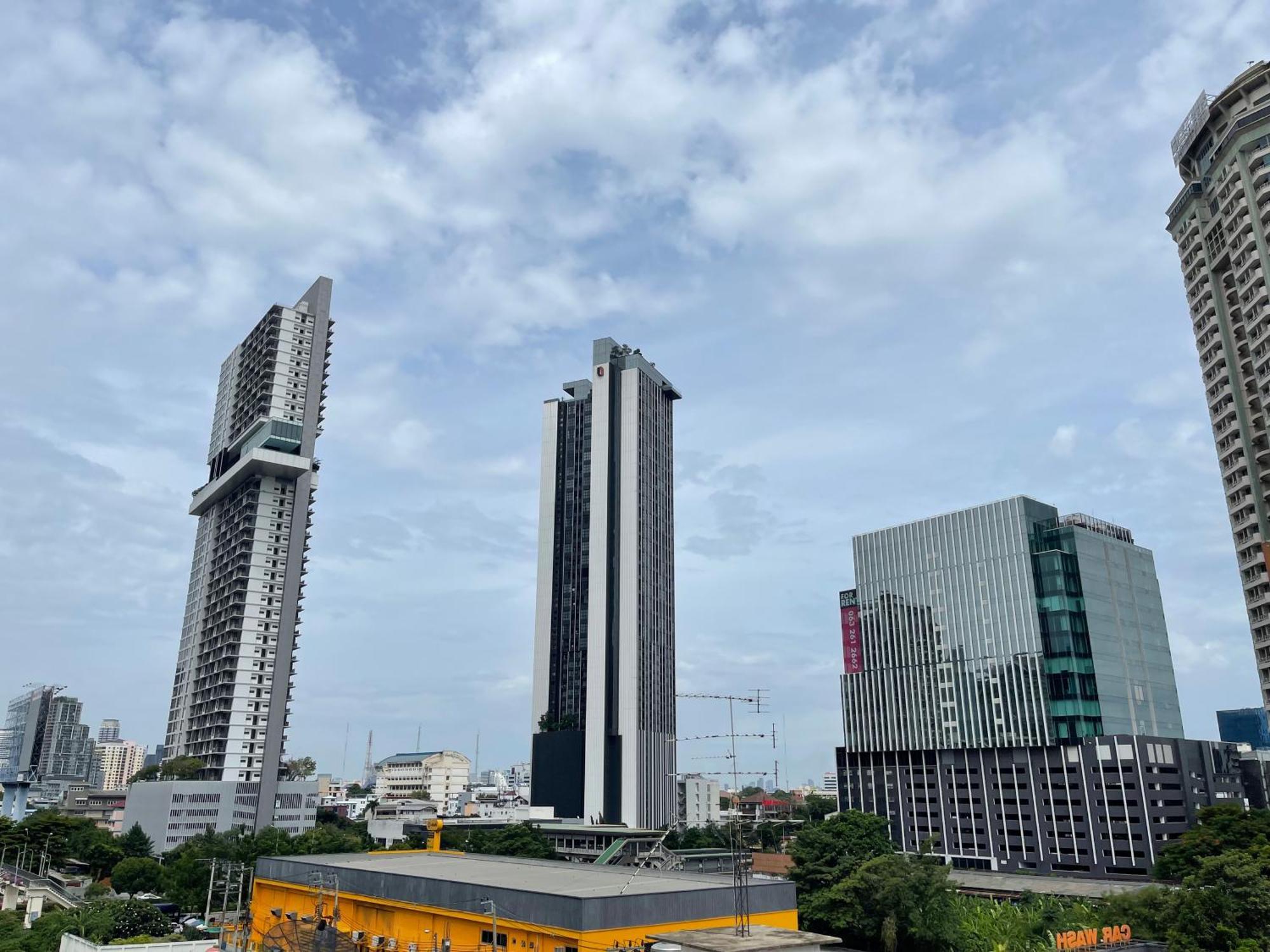Apartment Silom-sathorn The Little Hut With Private Area