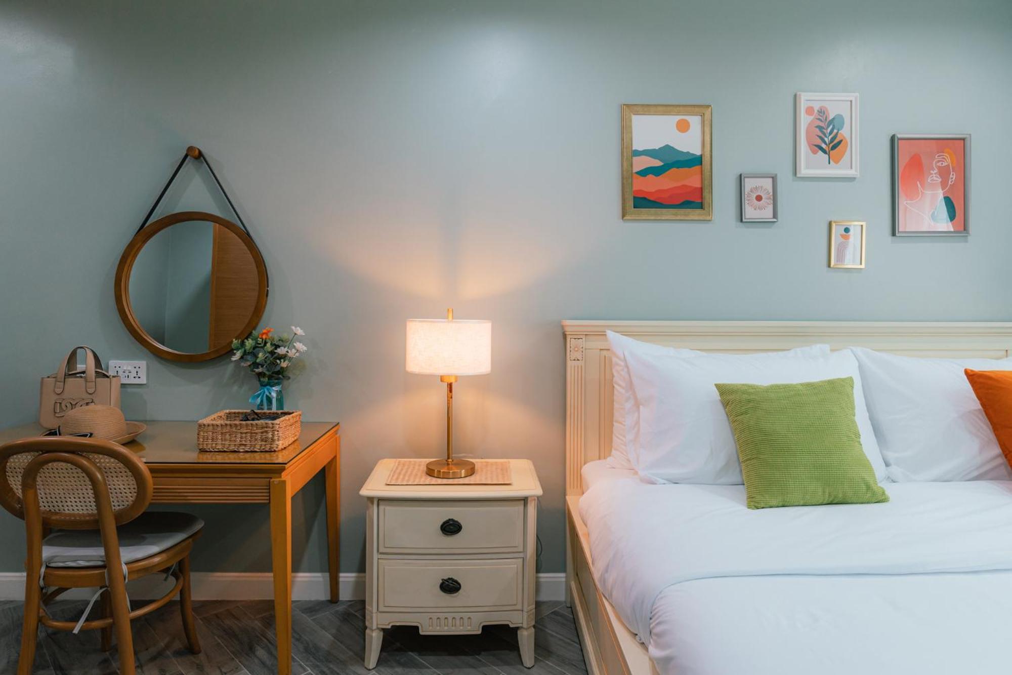 Vila Modern - 6beds, Center, Phrom Phong Bts, Em District, Terminal 21 Bangkok