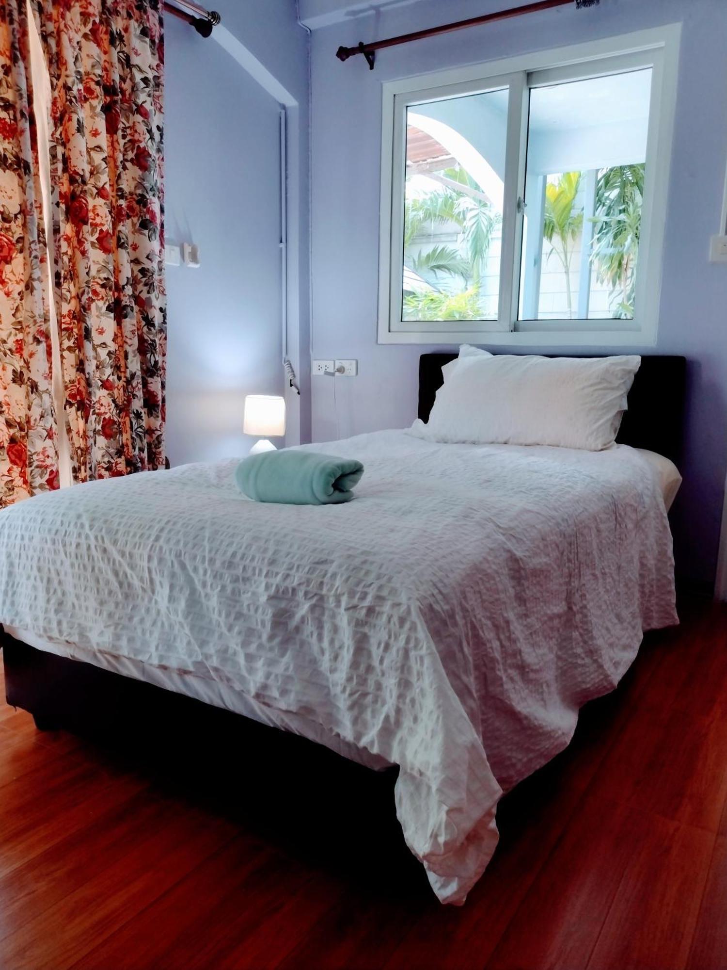 Mango Tree Guestroom Ở trọ Bangkok