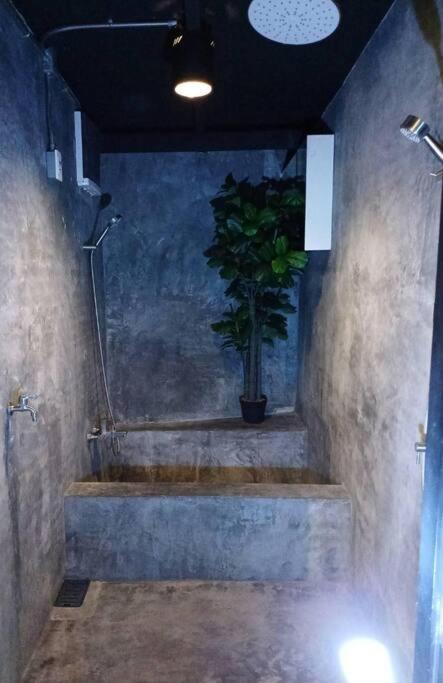 Get High High Bkk, Korean Town, Classy The Cozy Cocoon * Bangkok