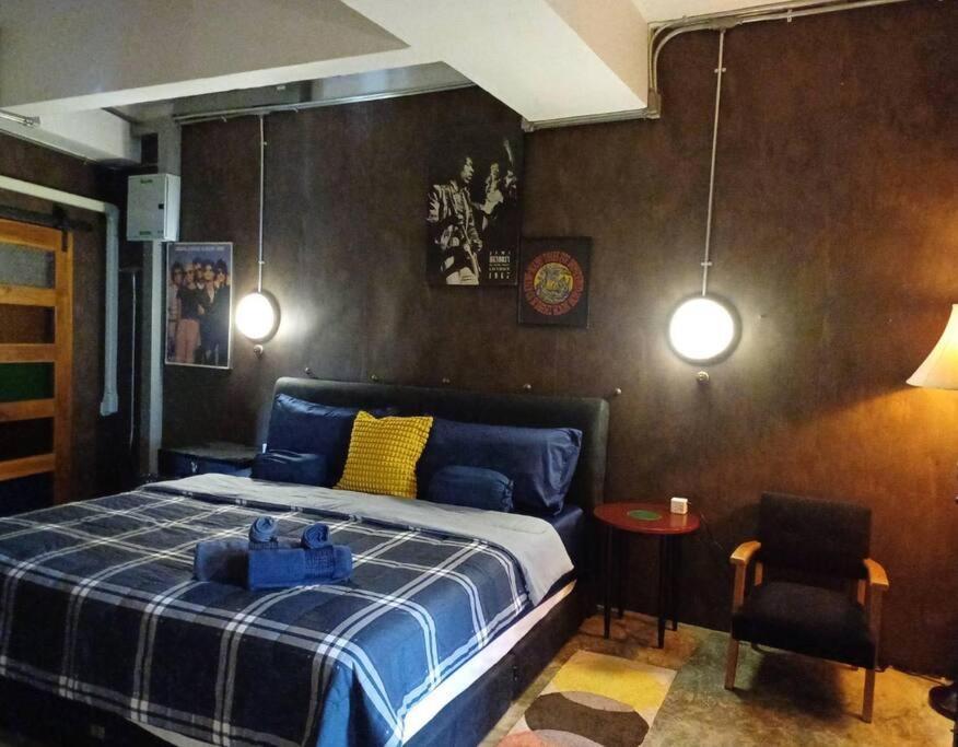 Get High High Bkk, Korean Town, Classy The Cozy Cocoon * Bangkok