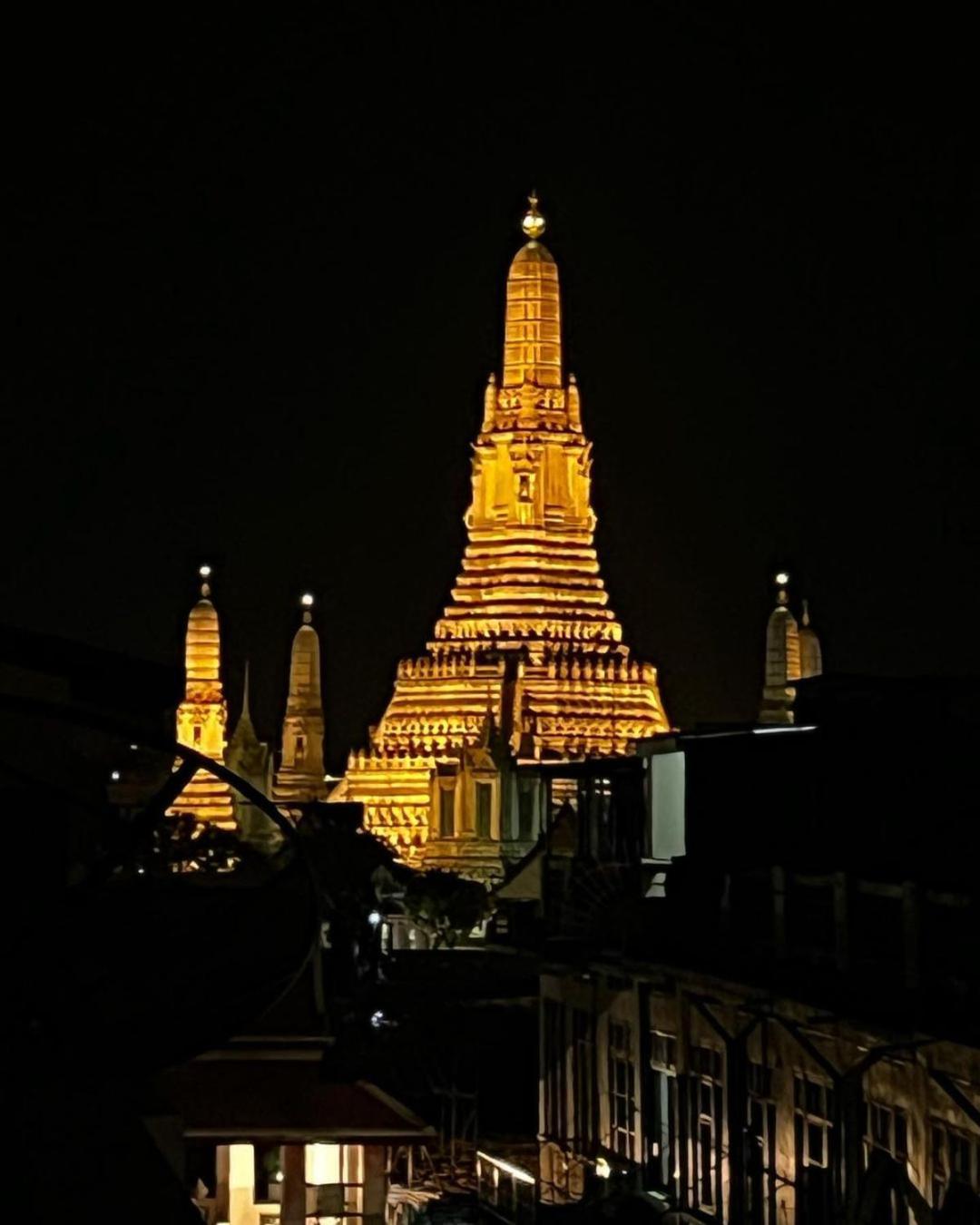 Chetuphon Gate Hotel