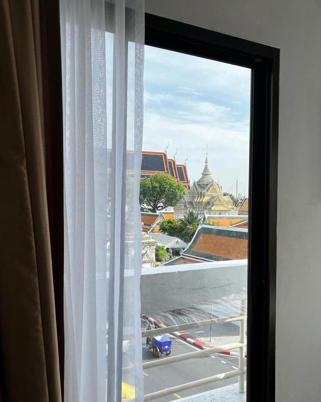 Chetuphon Gate Bangkok
