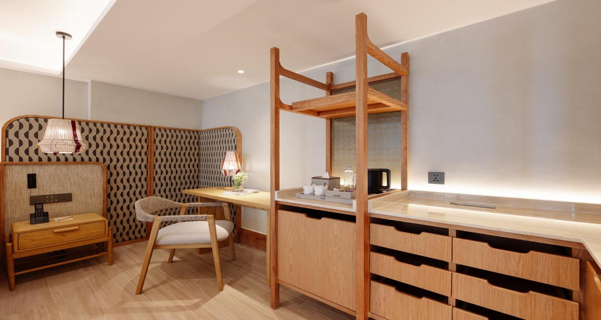 Hotel Ad Lib 4*