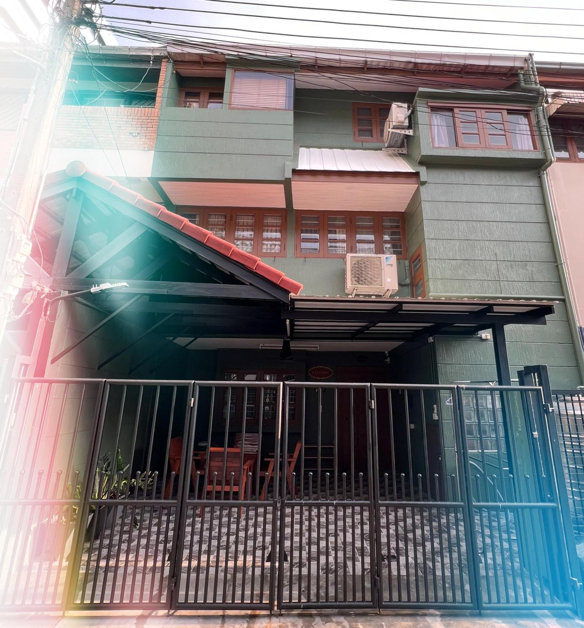 At Nana-5bed, Center, Nana Bts, Mbk, World, Siam Villa