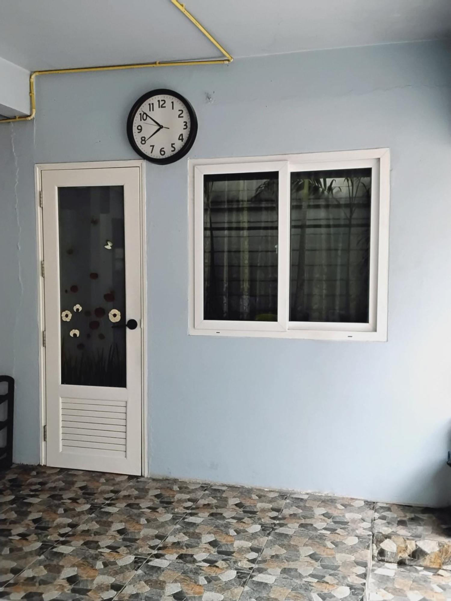 Ở trọ Mango Tree Guestroom Bangkok