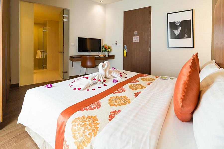 Hotel On 8 Sukhumvit Nana By Compass Hospitality Bangkok
