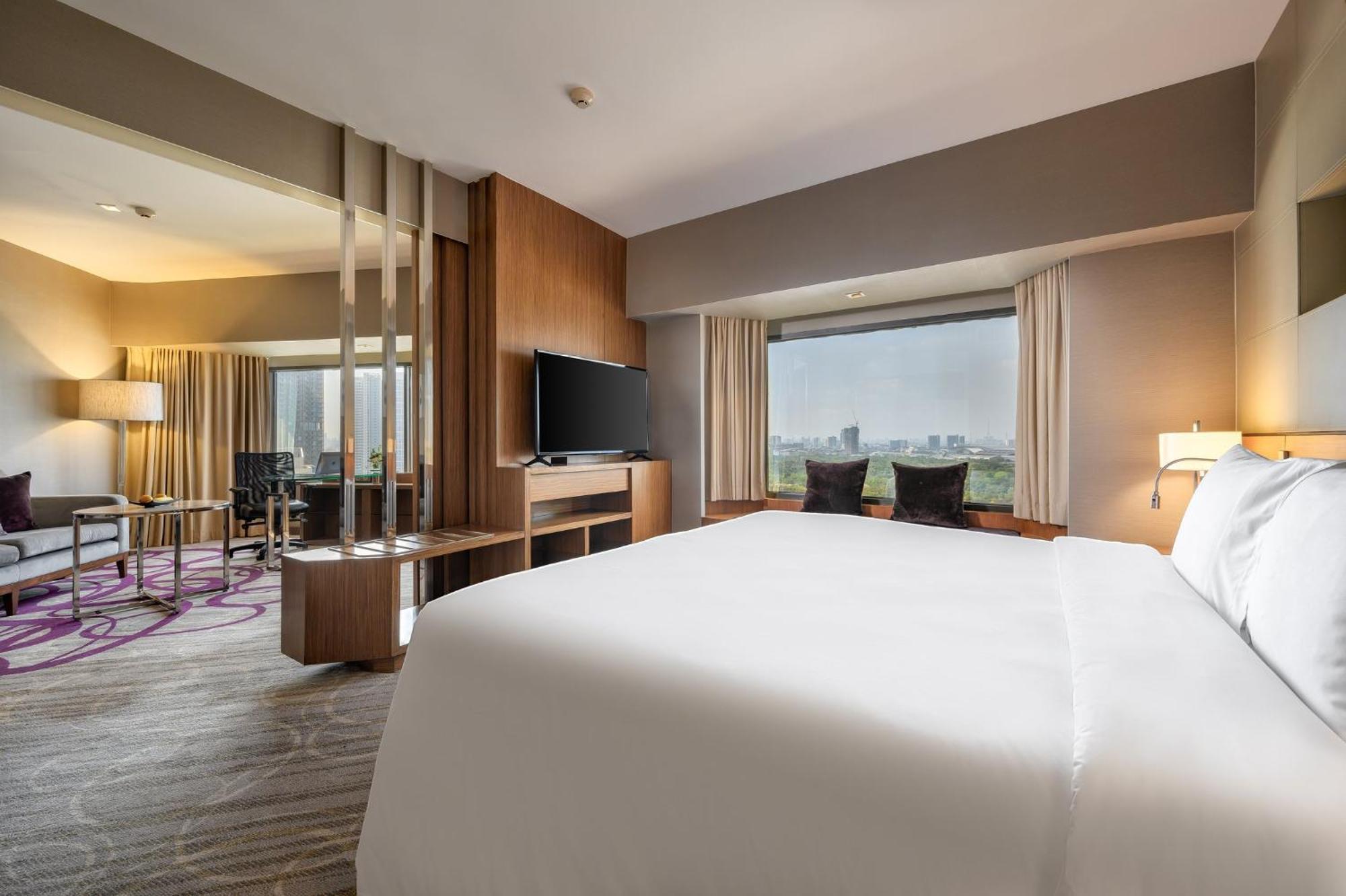 Centara Grand At Plaza Ladprao Khách sạn 5*