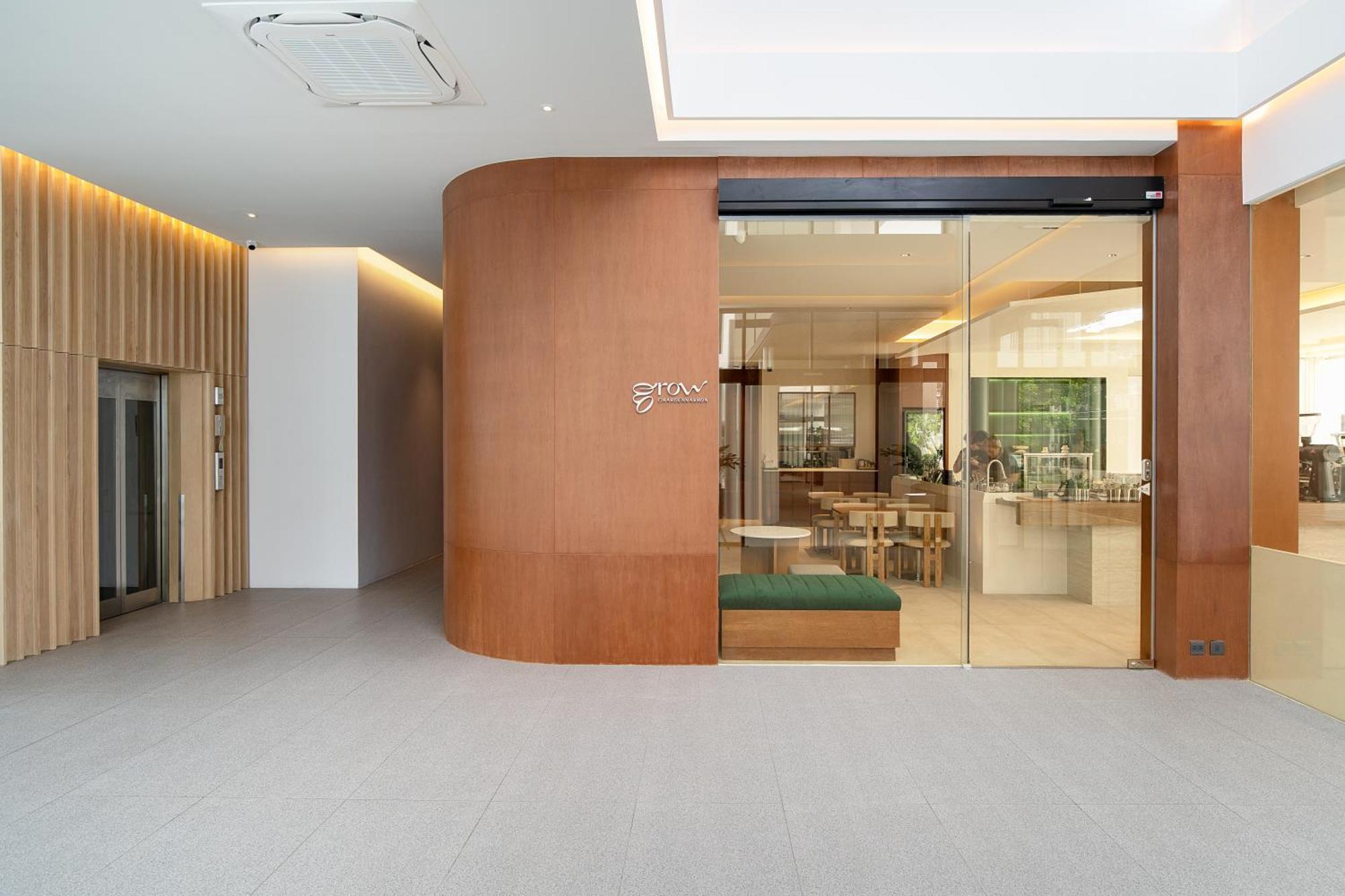 Saan Sathorn Hotell