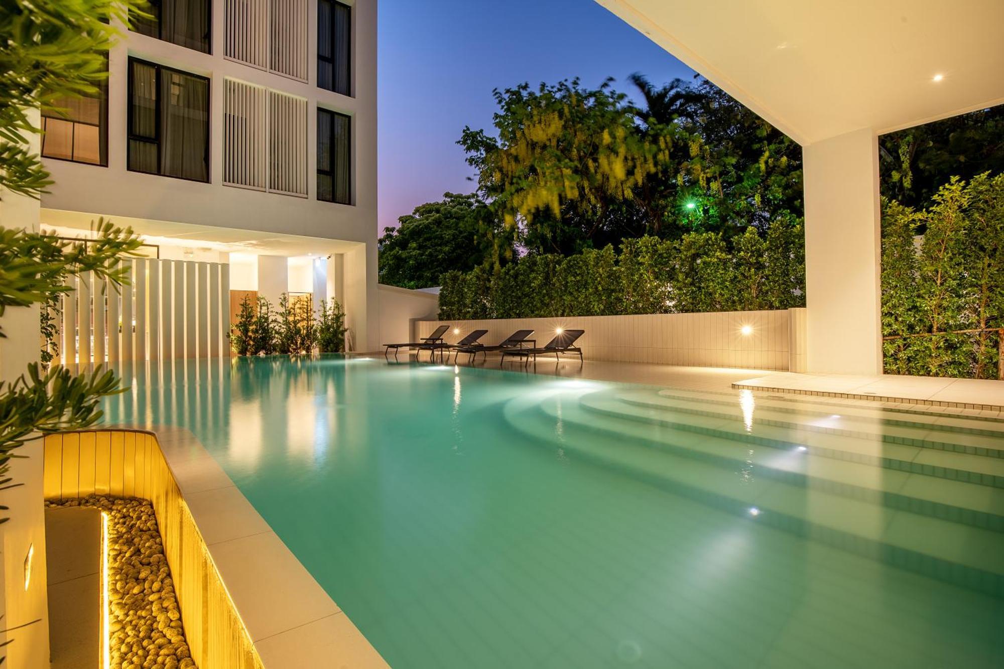 Saan Sathorn Hotell