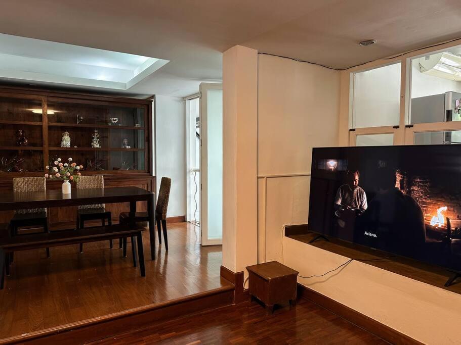Tree House Sukhumvit 39 Phromphong Holiday home Bangkok