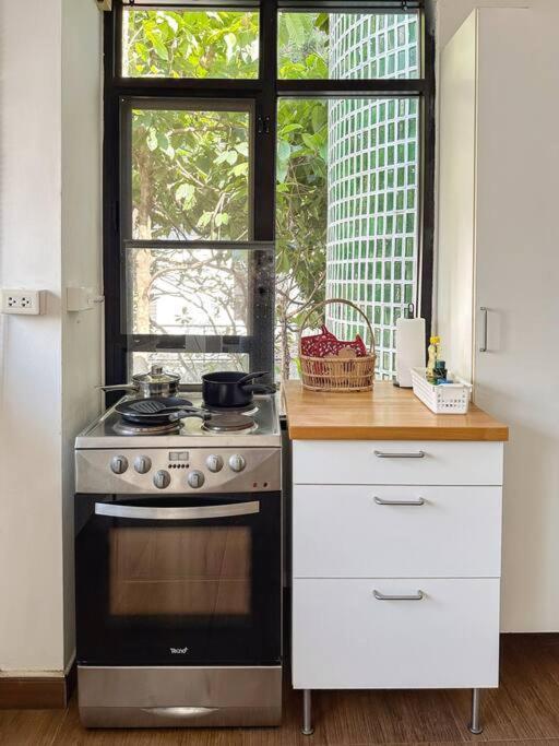 Tree House Sukhumvit 39 Phromphong Holiday home