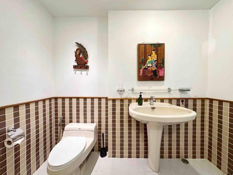 Tree House Sukhumvit 39 Phromphong Holiday home Bangkok