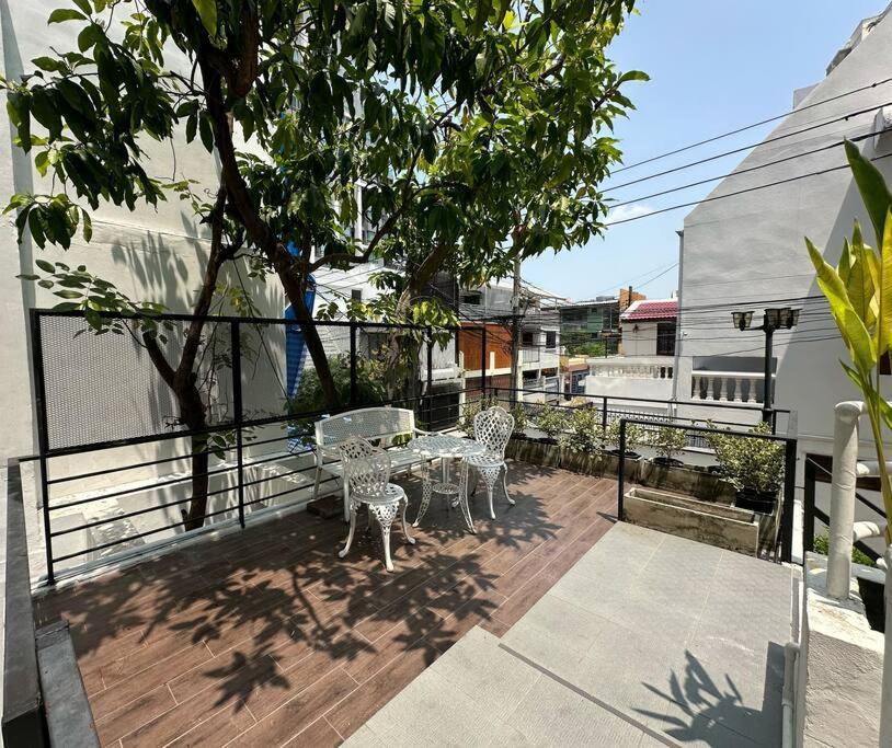 Tree House Sukhumvit 39 Phromphong Bangkok