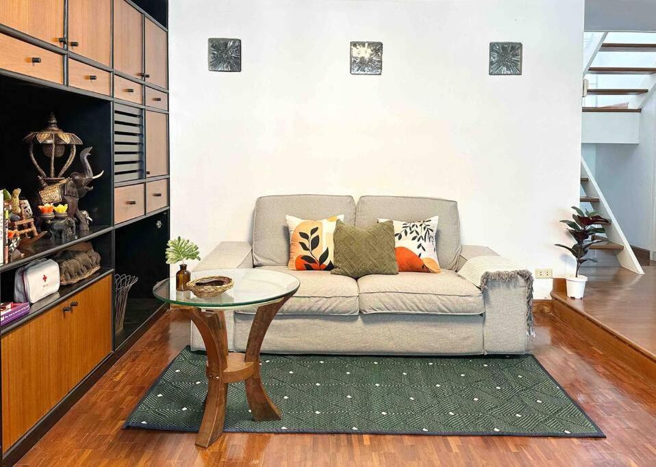 Tree House Sukhumvit 39 Phromphong Holiday home Bangkok