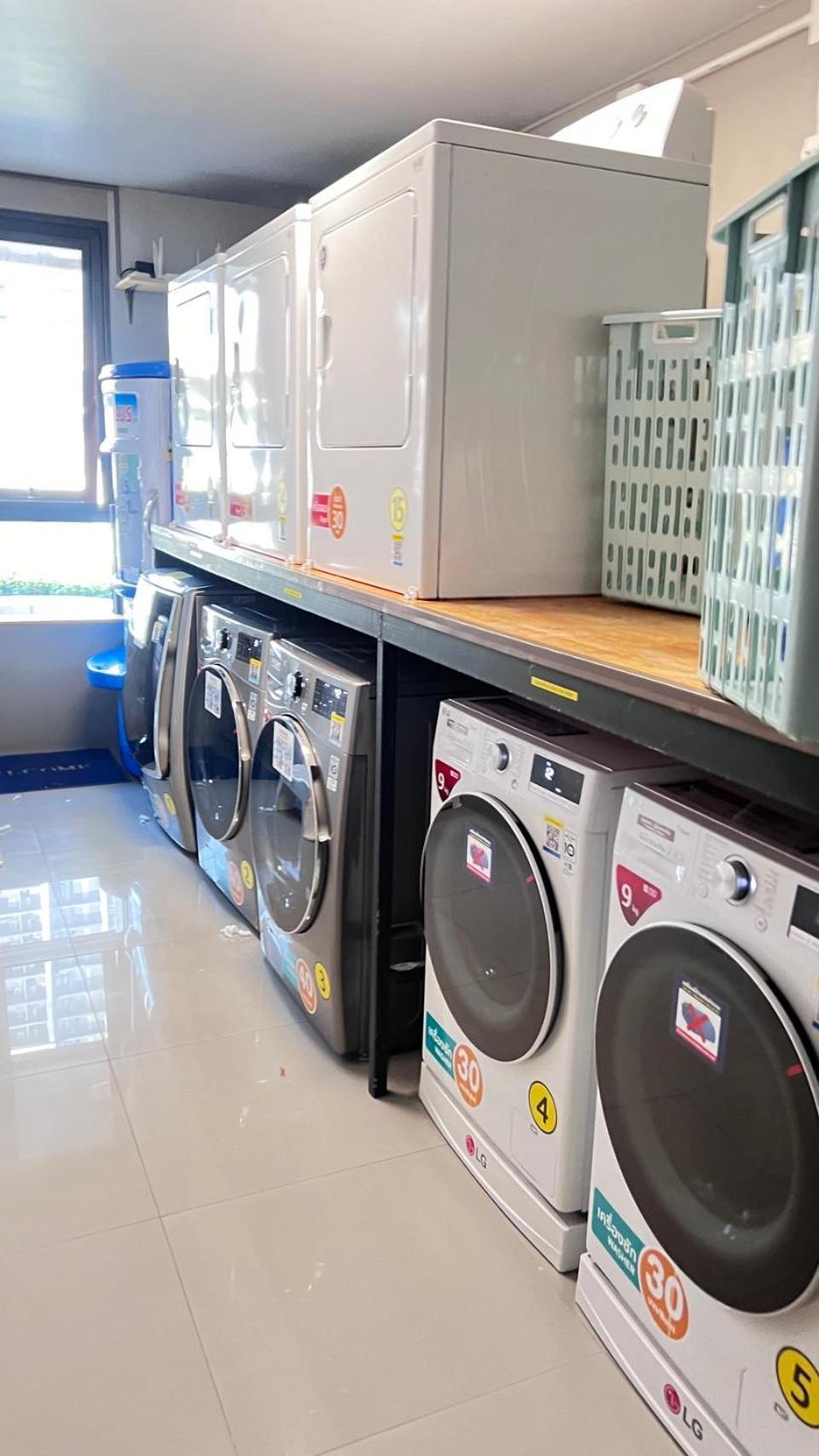 A Rama9 Apartment Bangkok