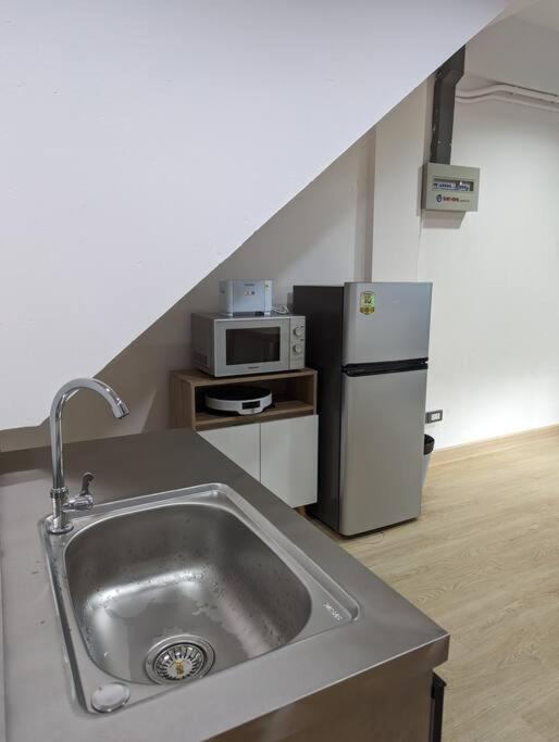 Cloud9 Hometel - Entire House 3br 170m To Bts Private Quiet & Comfy Holiday home Bangkok