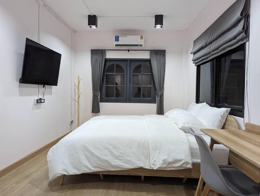 Holiday home Cloud9 Hometel - Entire House 3br 170m To Bts Private Quiet & Comfy