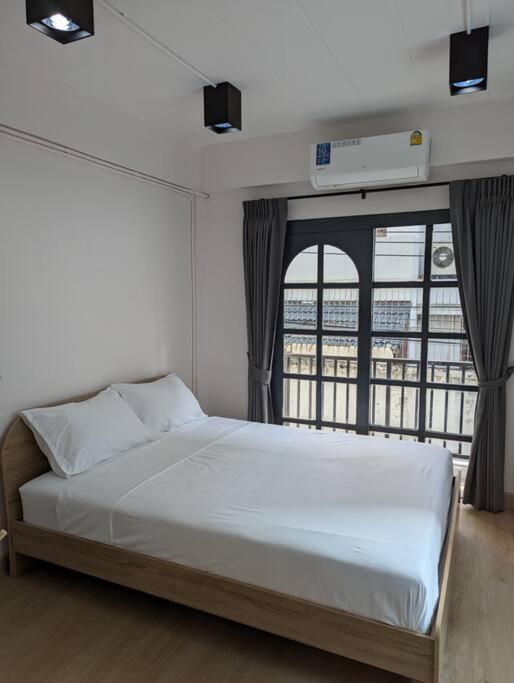 Cloud9 Hometel - Entire House 3br 170m To Bts Private Quiet & Comfy *