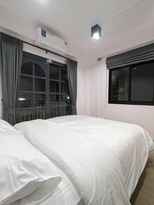 Cloud9 Hometel - Entire House 3br 170m To Bts Private Quiet & Comfy * Bangkok