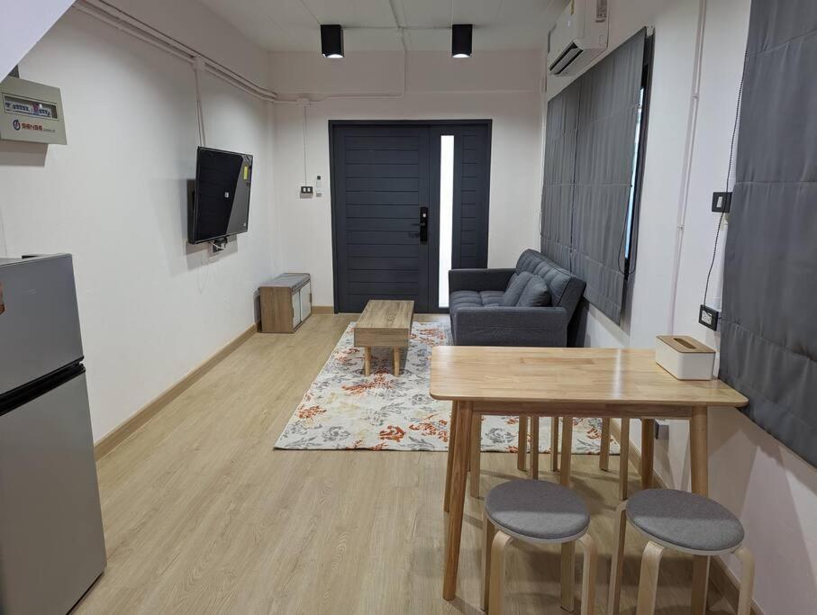 Cloud9 Hometel - Entire House 3br 170m To Bts Private Quiet & Comfy *