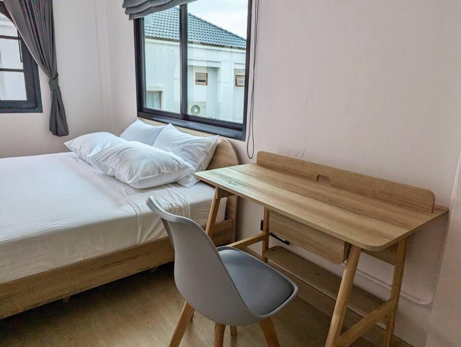 Cloud9 Hometel - Entire House 3br 170m To Bts Private Quiet & Comfy