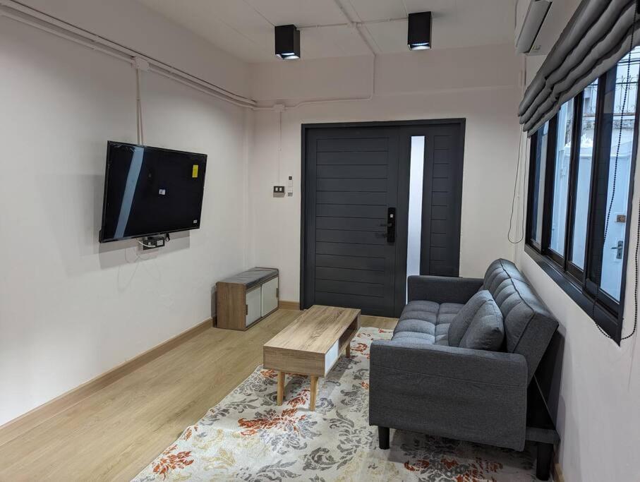 Cloud9 Hometel - Entire House 3br 170m To Bts Private Quiet & Comfy