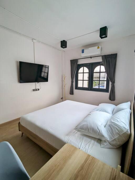 Cloud9 Hometel - Entire House 3br 170m To Bts Private Quiet & Comfy