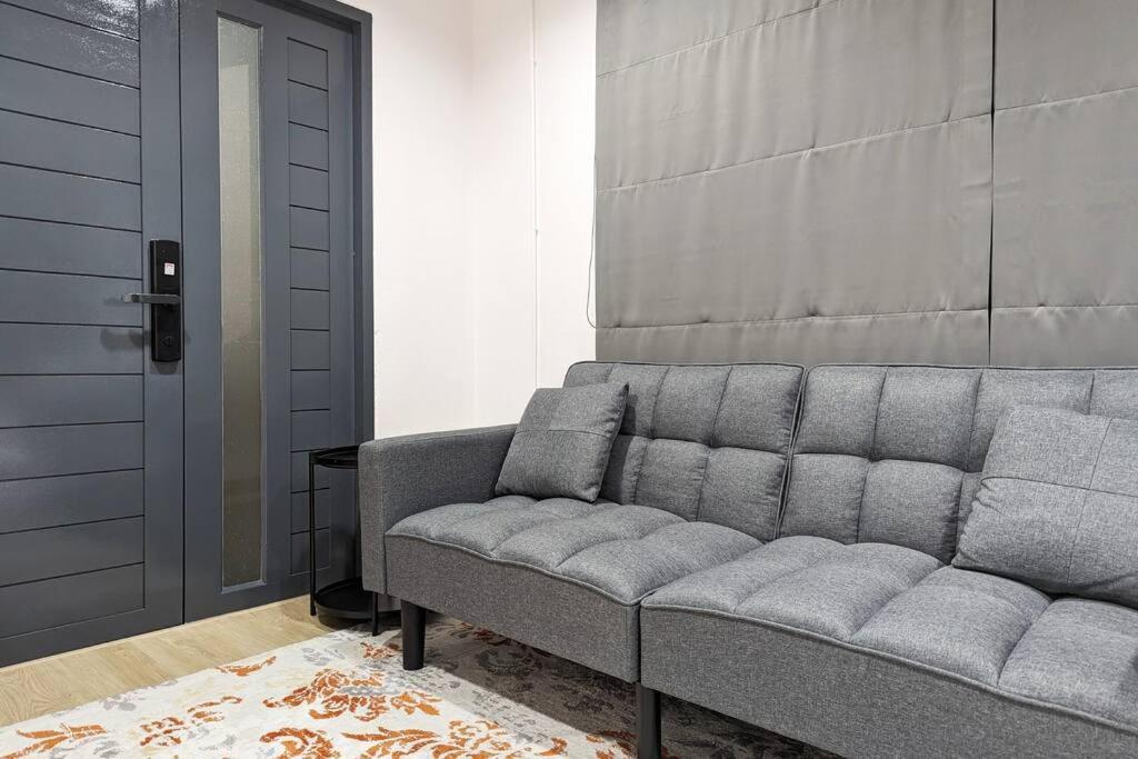 Cloud9 Hometel - Entire House 3br 170m To Bts Private Quiet & Comfy Сasa de vacaciones