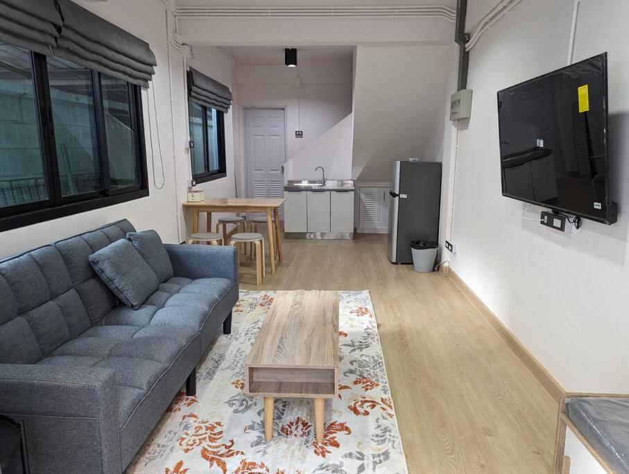Holiday home Cloud9 Hometel - Entire House 3br 170m To Bts Private Quiet & Comfy Bangkok