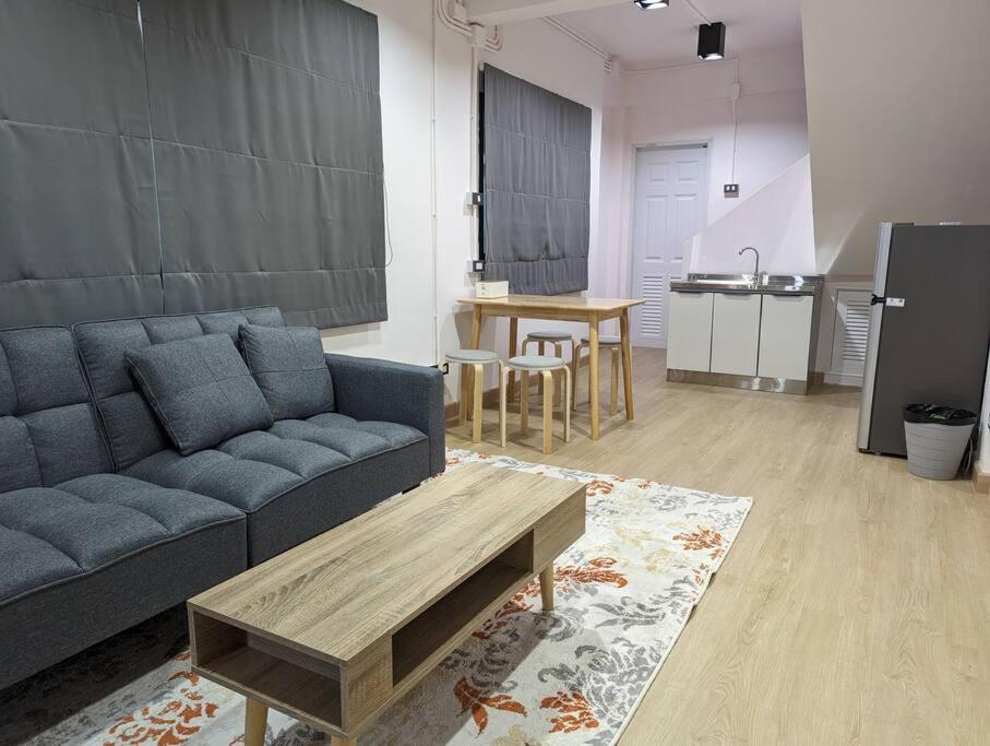 Cloud9 Hometel - Entire House 3br 170m To Bts Private Quiet & Comfy Bangkok