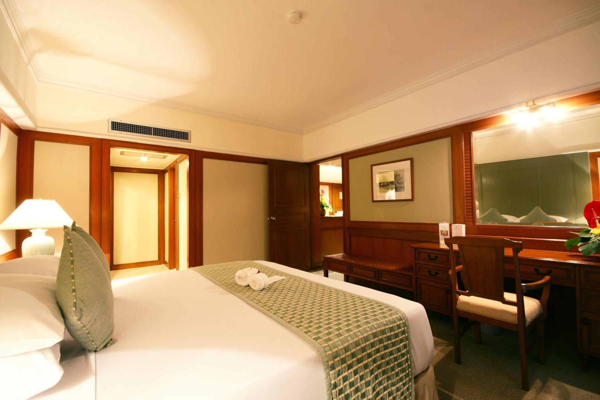 Khách sạn Palace Bangkok