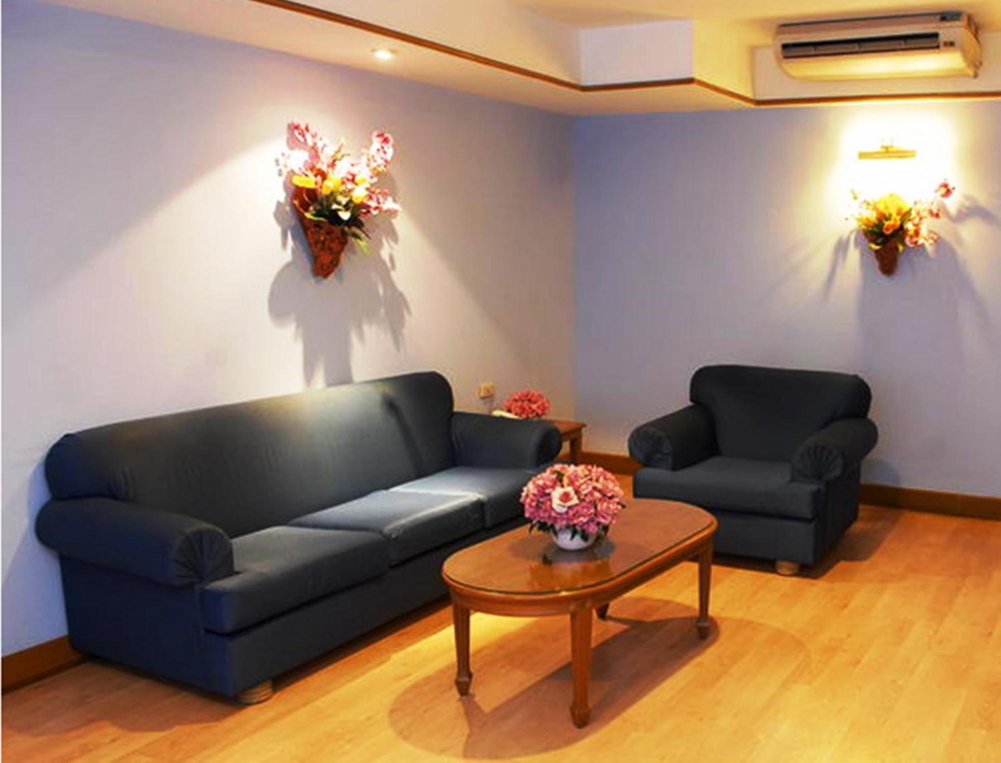Hotell Silom Village Bangkok