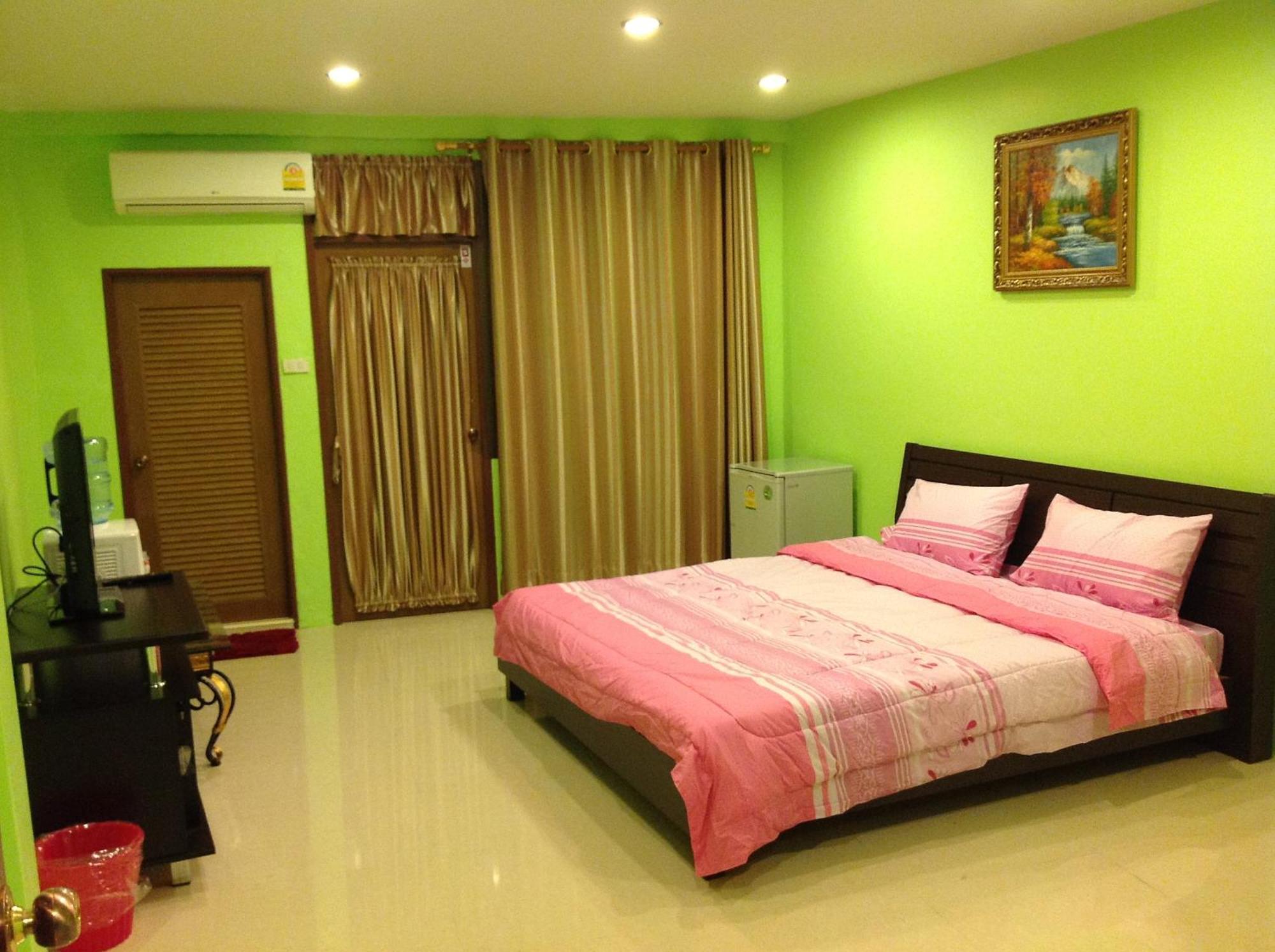 Nhà nghỉ Penang Palace Bangkok