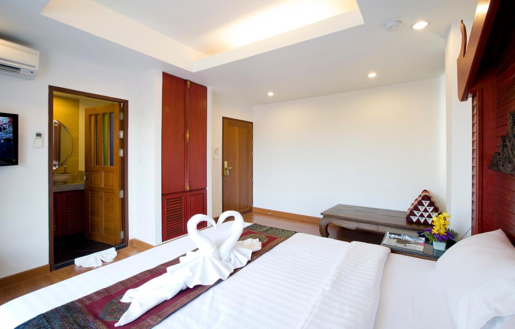 Korbua House
