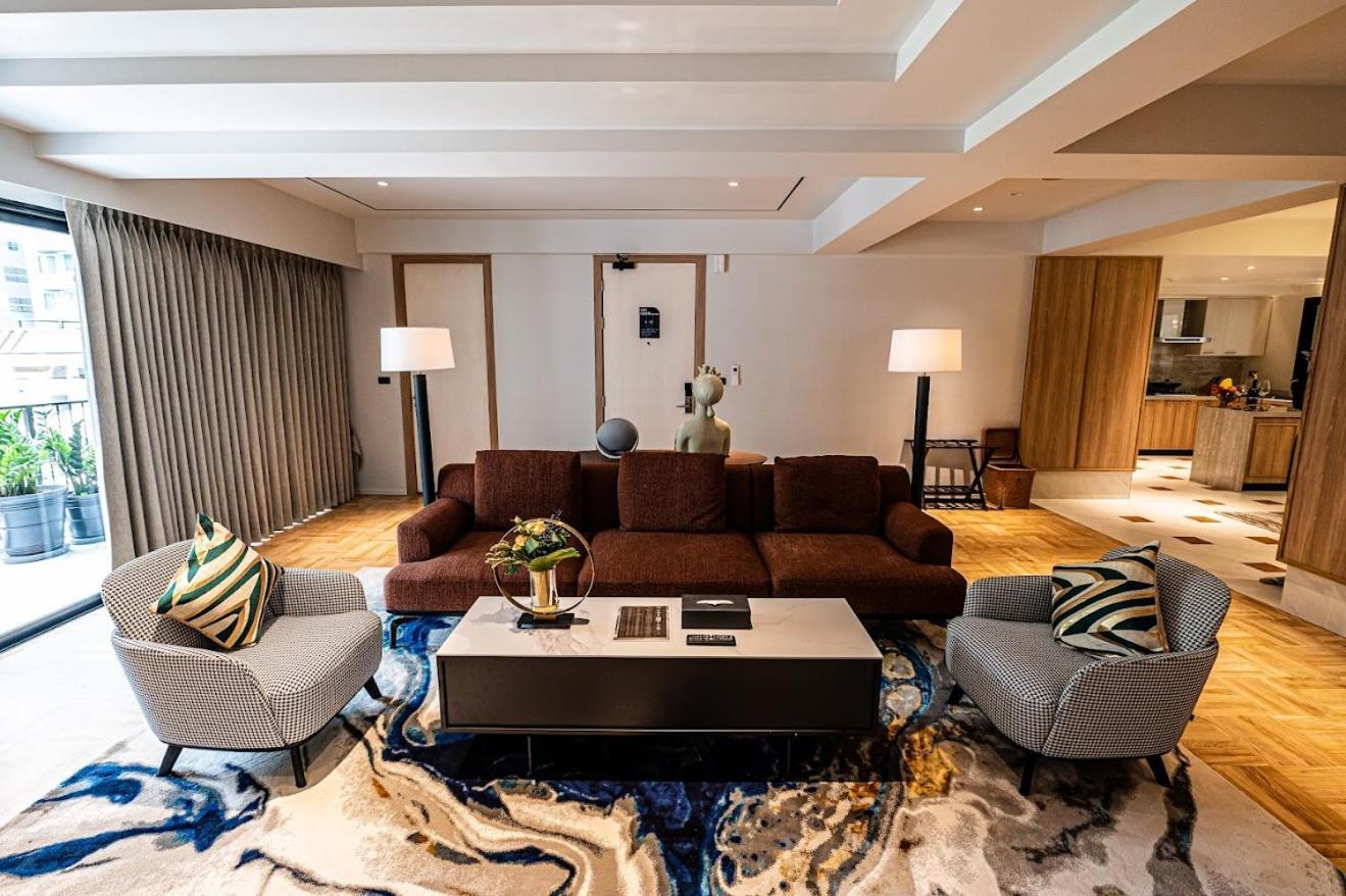 Hotel Floral Court & Sukhumvit 13 Bangkok