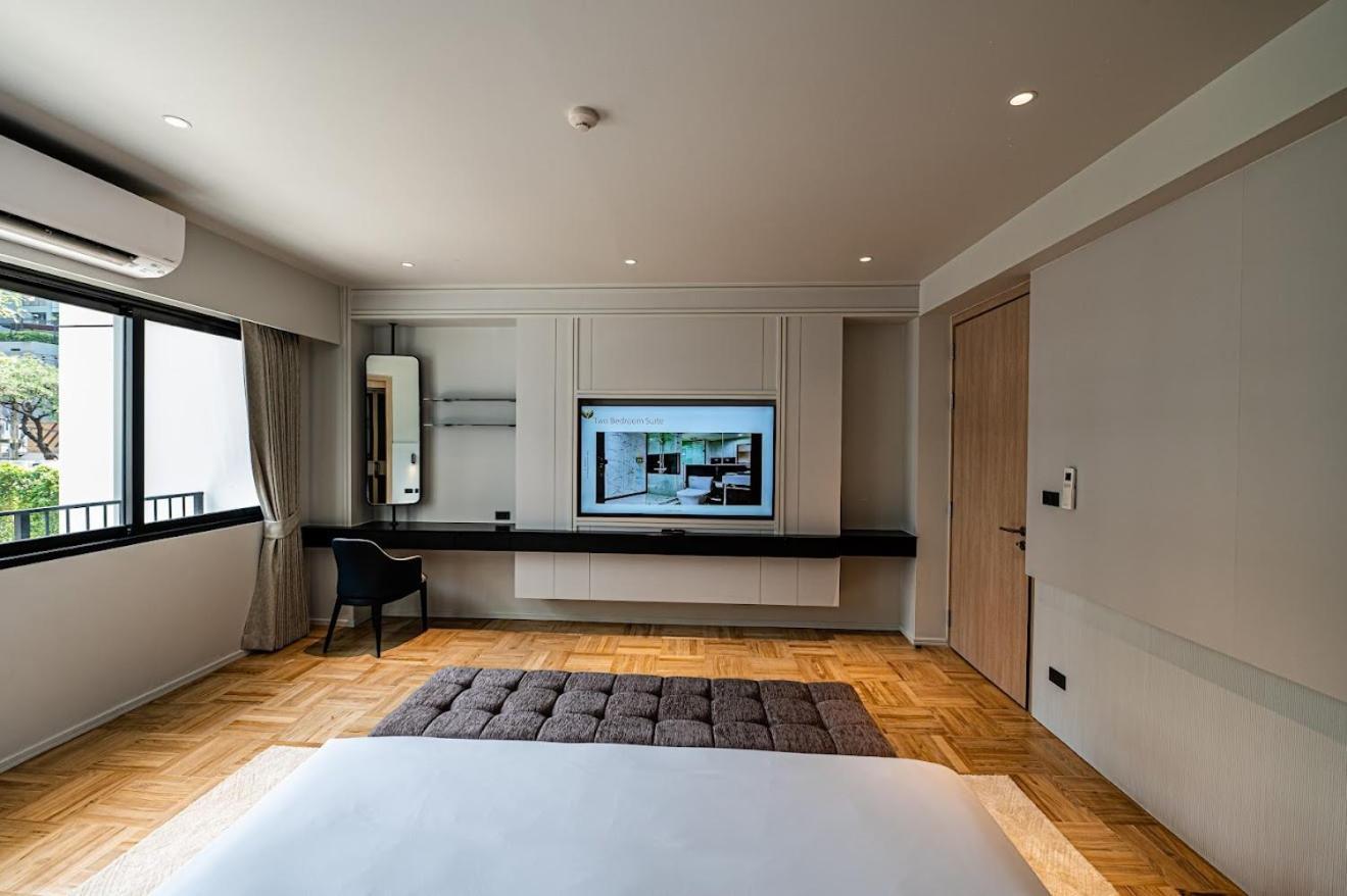 Floral Court & Sukhumvit 13
