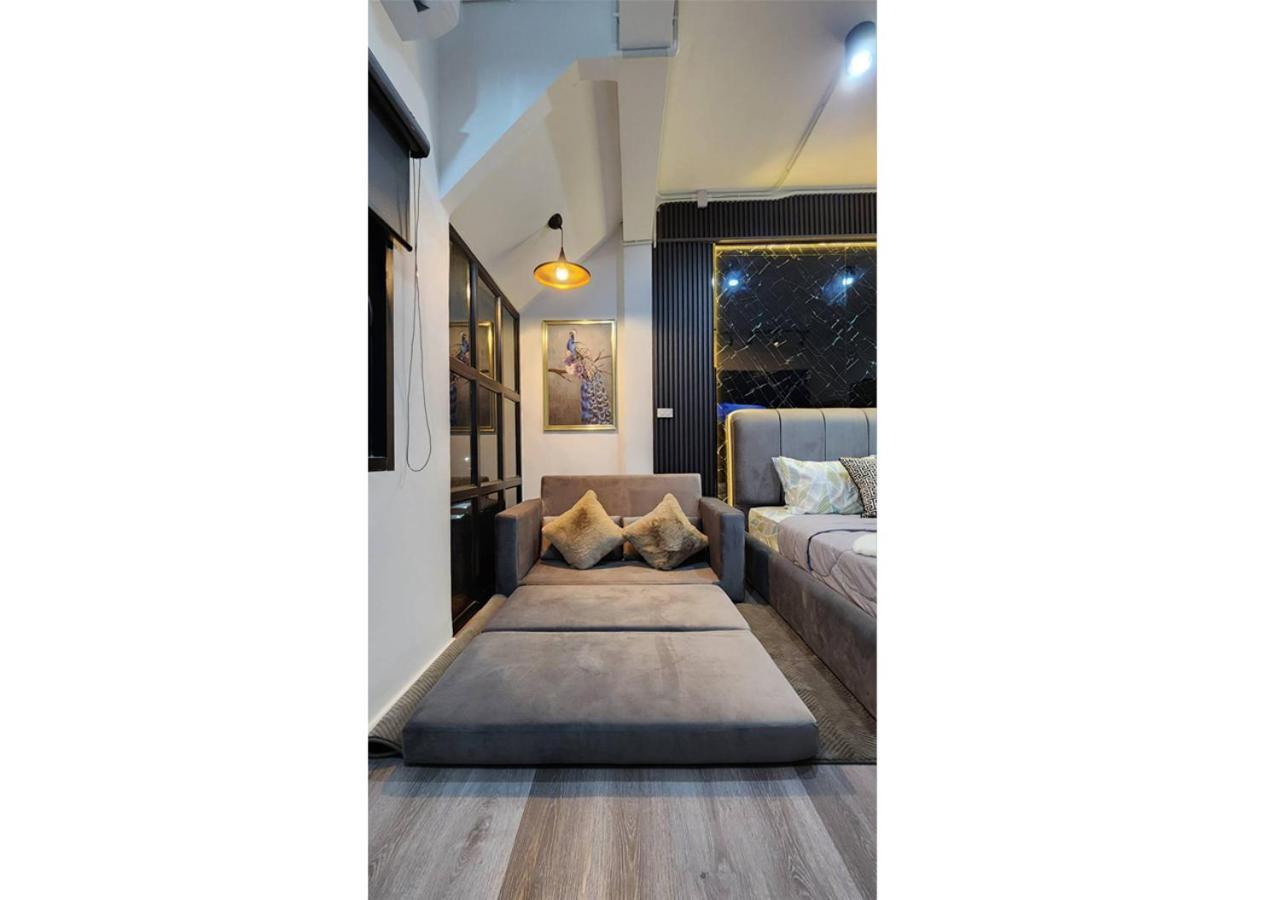 Lasalle House,bts,suvarnabhumi Airport,mega Bangna