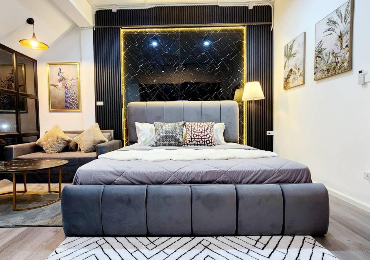 Lasalle House,bts,suvarnabhumi Airport,mega Bangna Bangkok