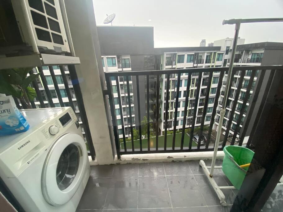 Cozy With Free Wi-fi Netflix Near Bts Onnut Bangkok
