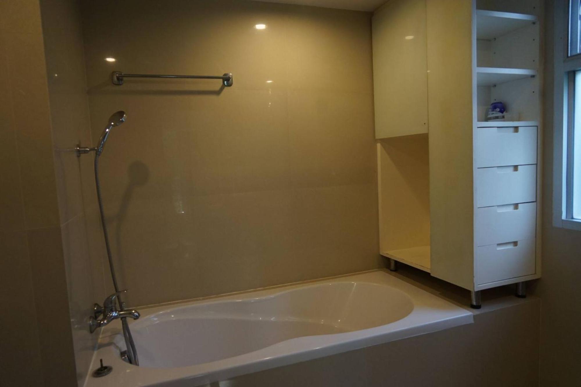 Nhà nghỉ Downtown 2bedrooms3bth Near Asoke Btsmrt No1 Bangkok