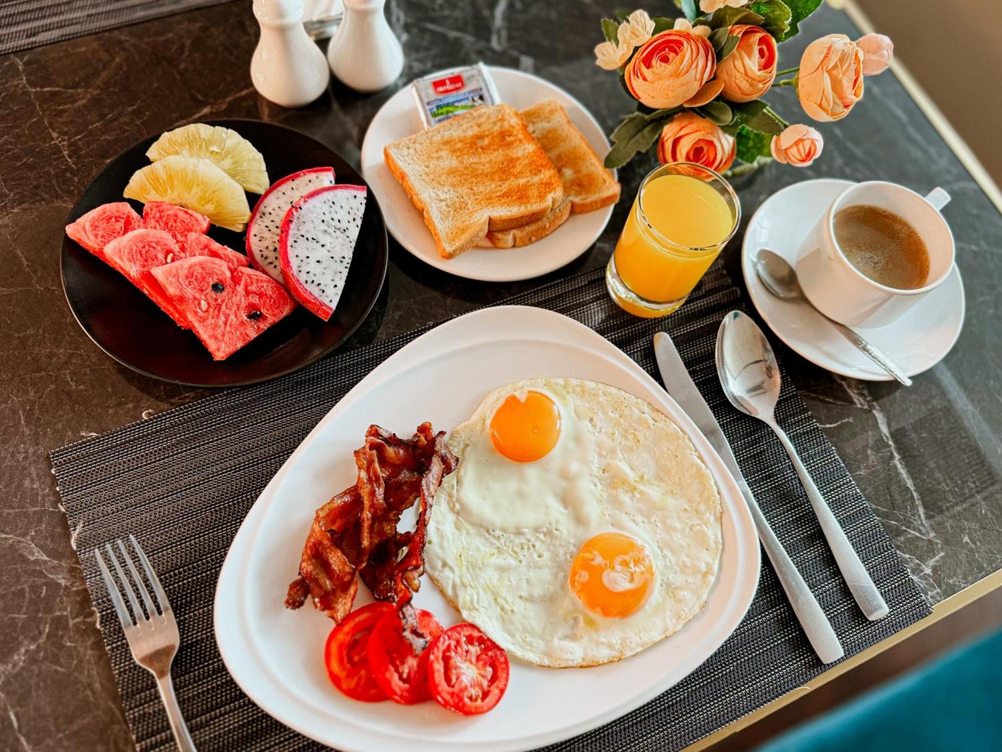 Hotel Ramada By Wyndham Sukhumvit 11 Bangkok