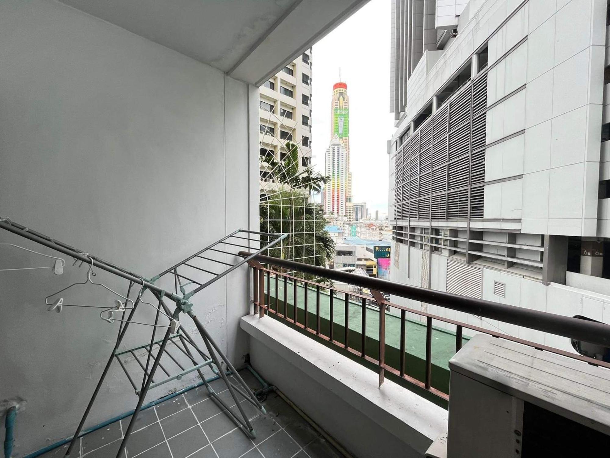 Grand Diamond Apartment