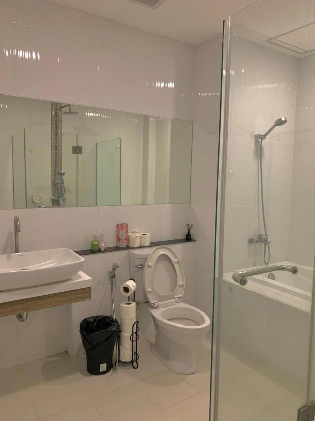Skyline View - Bts Thong Lo Appartement