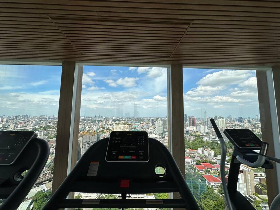 S42 Sukhumvit Wyndham Garden Ekkamai Swimming Gym Leilighet *