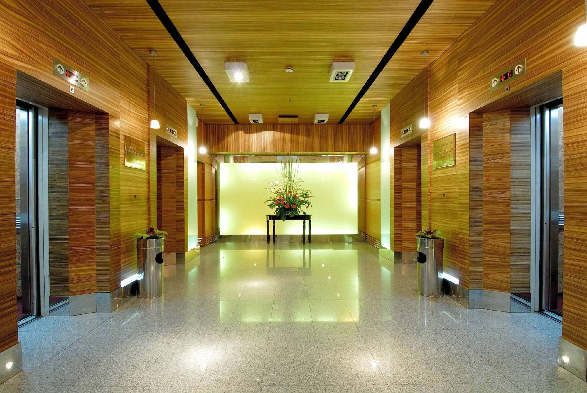 Khách sạn Princeton Bangkok