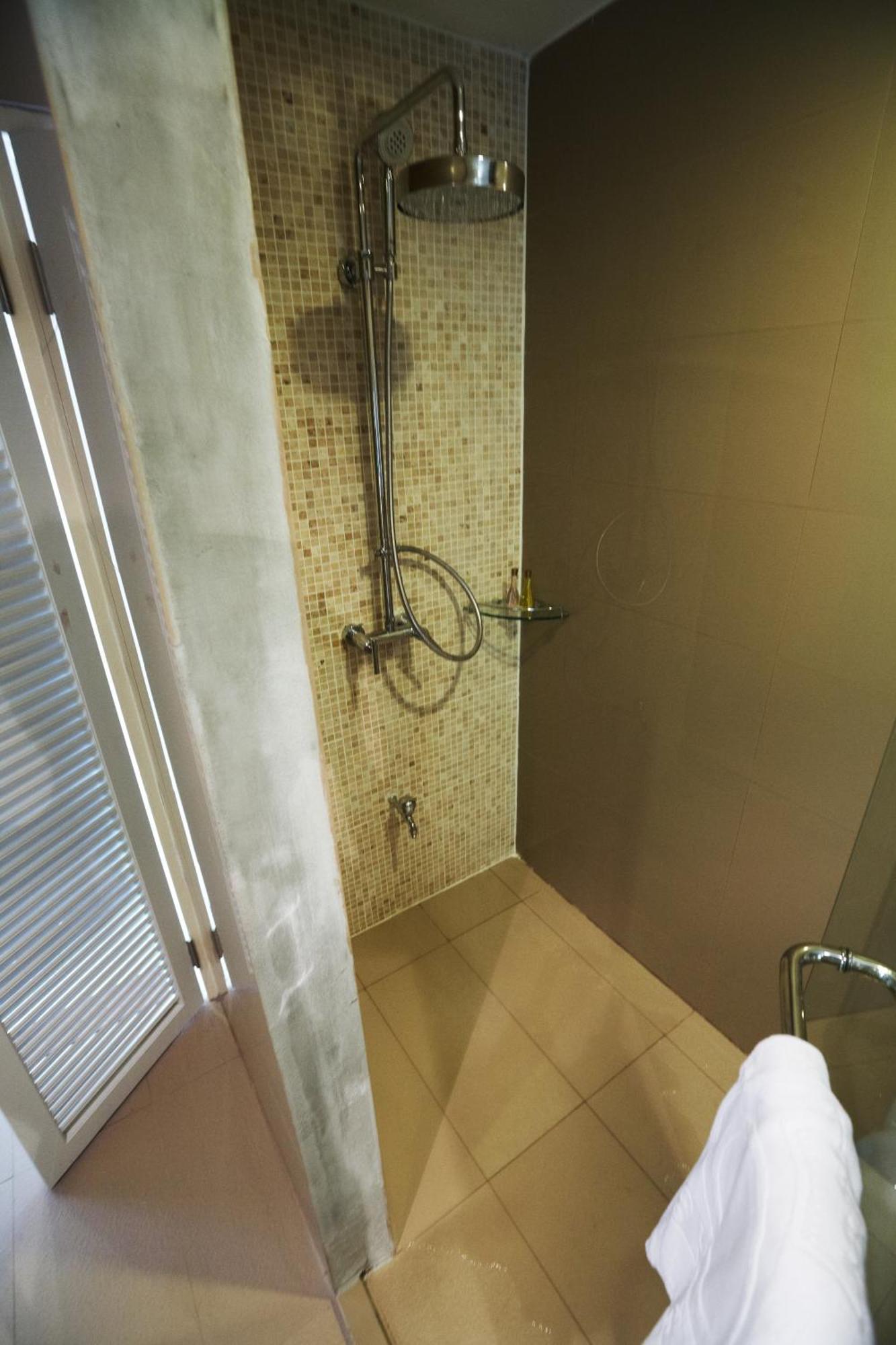 Hotel The Phoenix - Suvarnabhumi Airport Bangkok