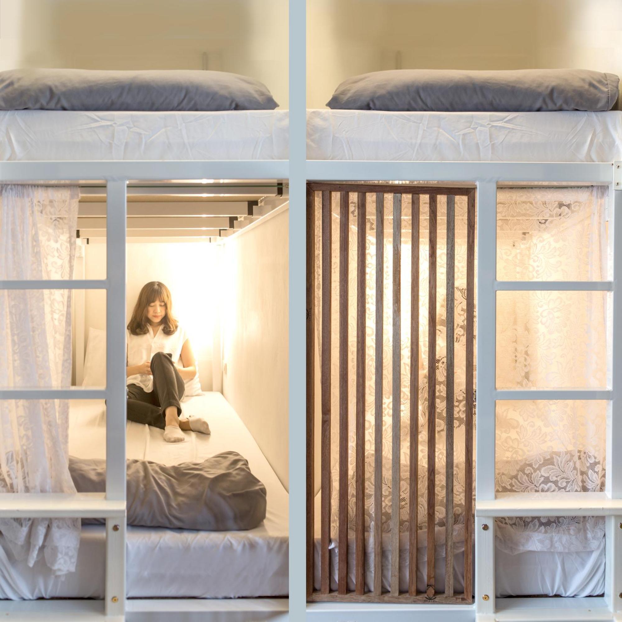 Chatel Bkk Hostel *